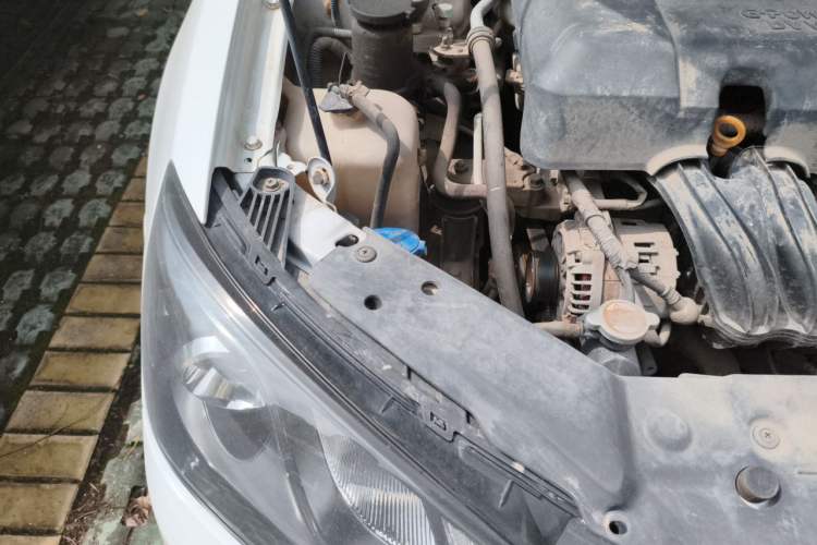 Used Geely Auto Emgrand 2016 Sedan 1.5L Manual Upward Edition Engine Bay Right