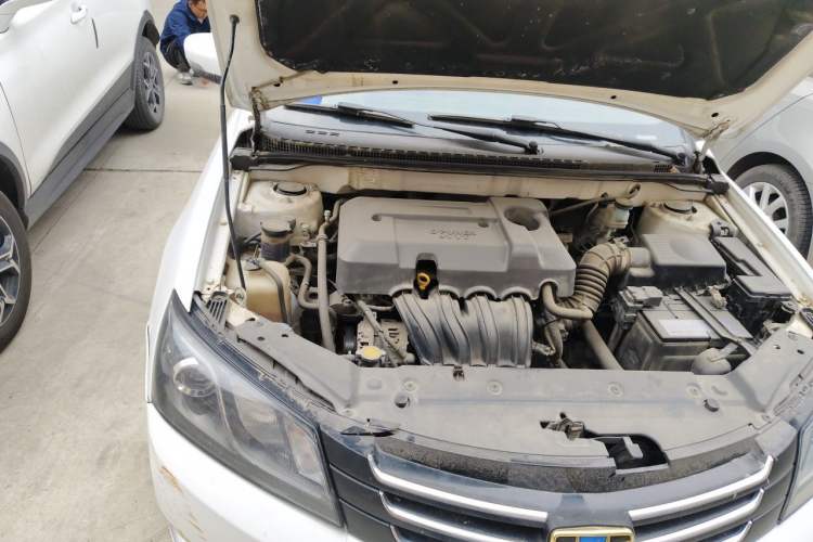 Used Geely Auto Emgrand 2016 Sedan 1.5L Manual Upward Edition Engine Bay Right