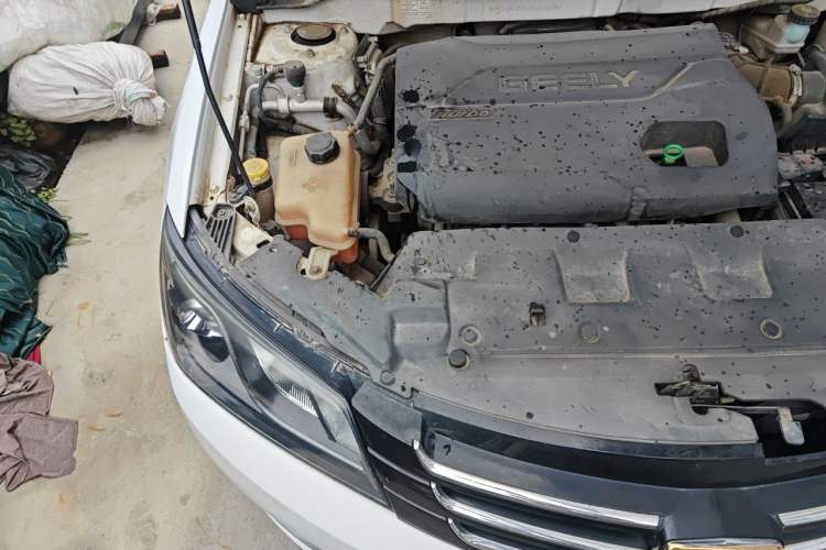 Used Geely Auto Emgrand 2016 Sedan 1.3T CVT Upward Edition Engine Bay Right