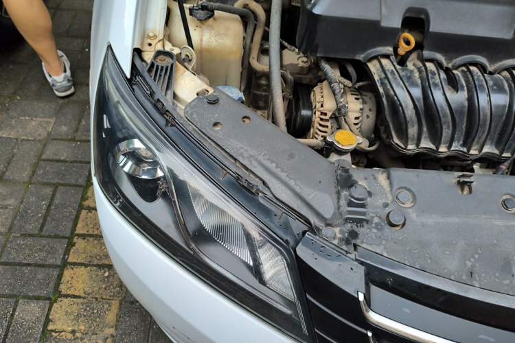 Used Geely Auto Emgrand 2016 Sedan 1.5L Manual Upward Edition Engine Bay Right