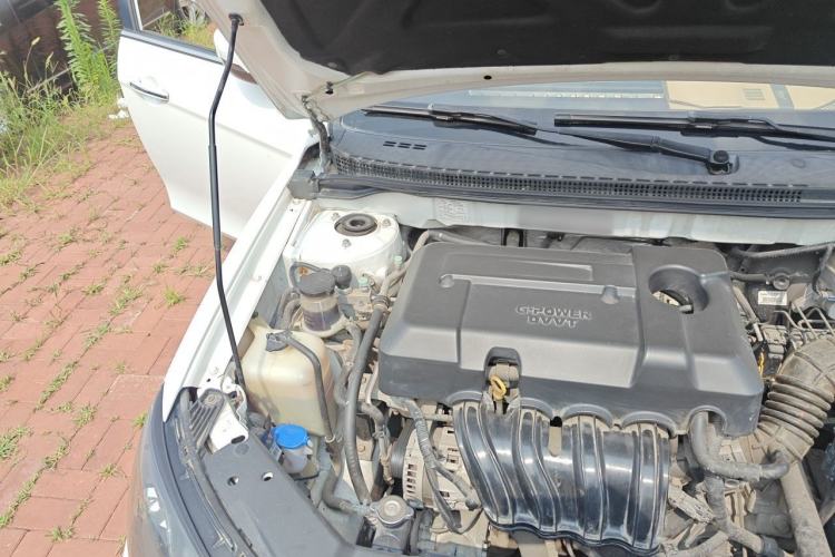 Used Geely Auto Emgrand 2016 Sedan 1.5L Manual Upward Edition Engine Bay Right