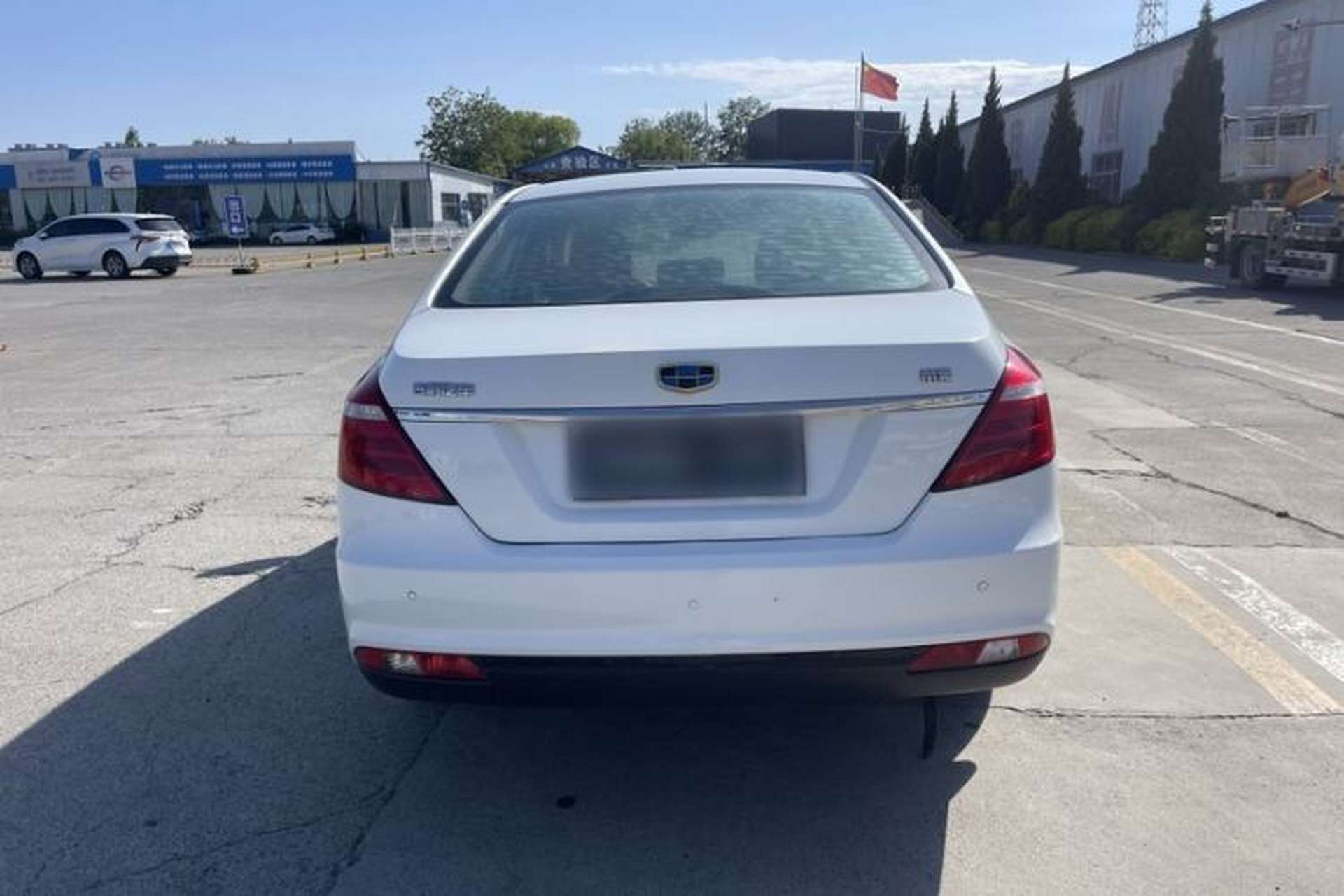 Used Geely Auto Emgrand 2016 Sedan 1.5L Manual Upward Edition Exterior 4