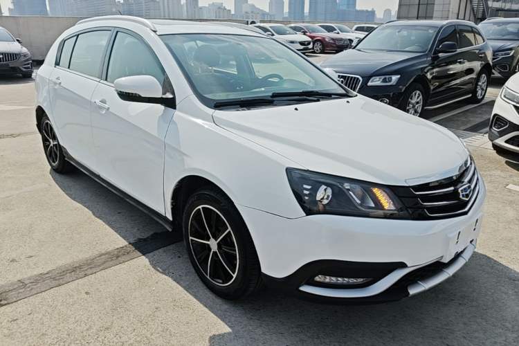 Used Geely Auto Emgrand 2016 Hatchback RS 1.5L Manual - Upward Edition Front Right 45 Deg