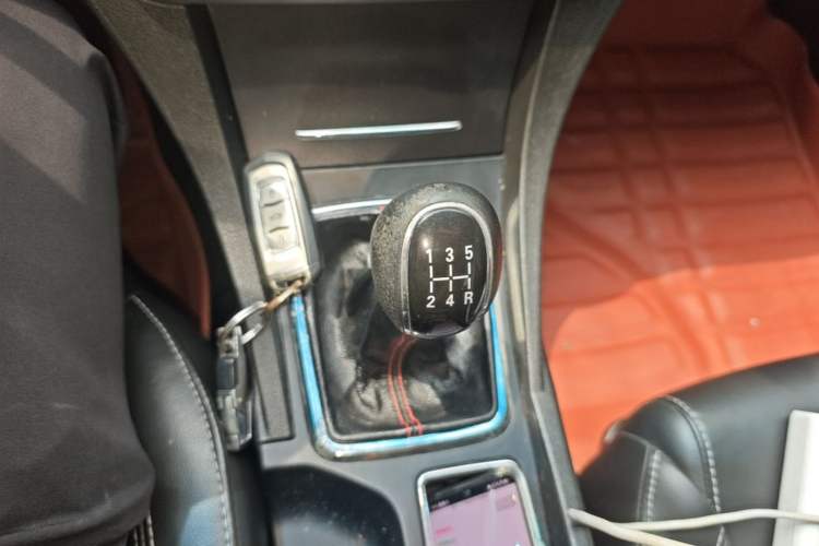 Used Geely Auto Emgrand 2016 Sedan 1.5L Manual Upward Edition Gear Lever