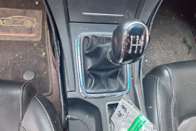 Used Geely Auto Emgrand 2016 Sedan 1.5L Manual Upward Edition Gear Lever