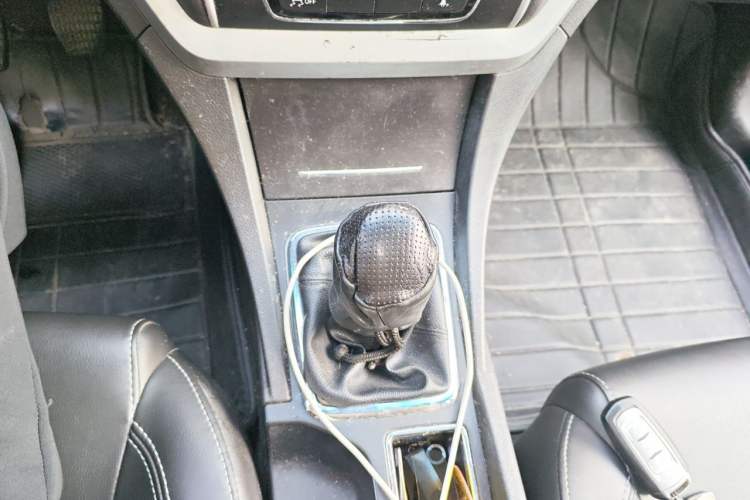 Used Geely Auto Emgrand 2016 Sedan 1.5L Manual Upward Edition Gear Lever