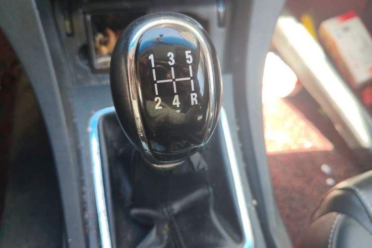 Used Geely Auto Emgrand 2016 Sedan 1.5L Manual Upward Edition Gear Lever