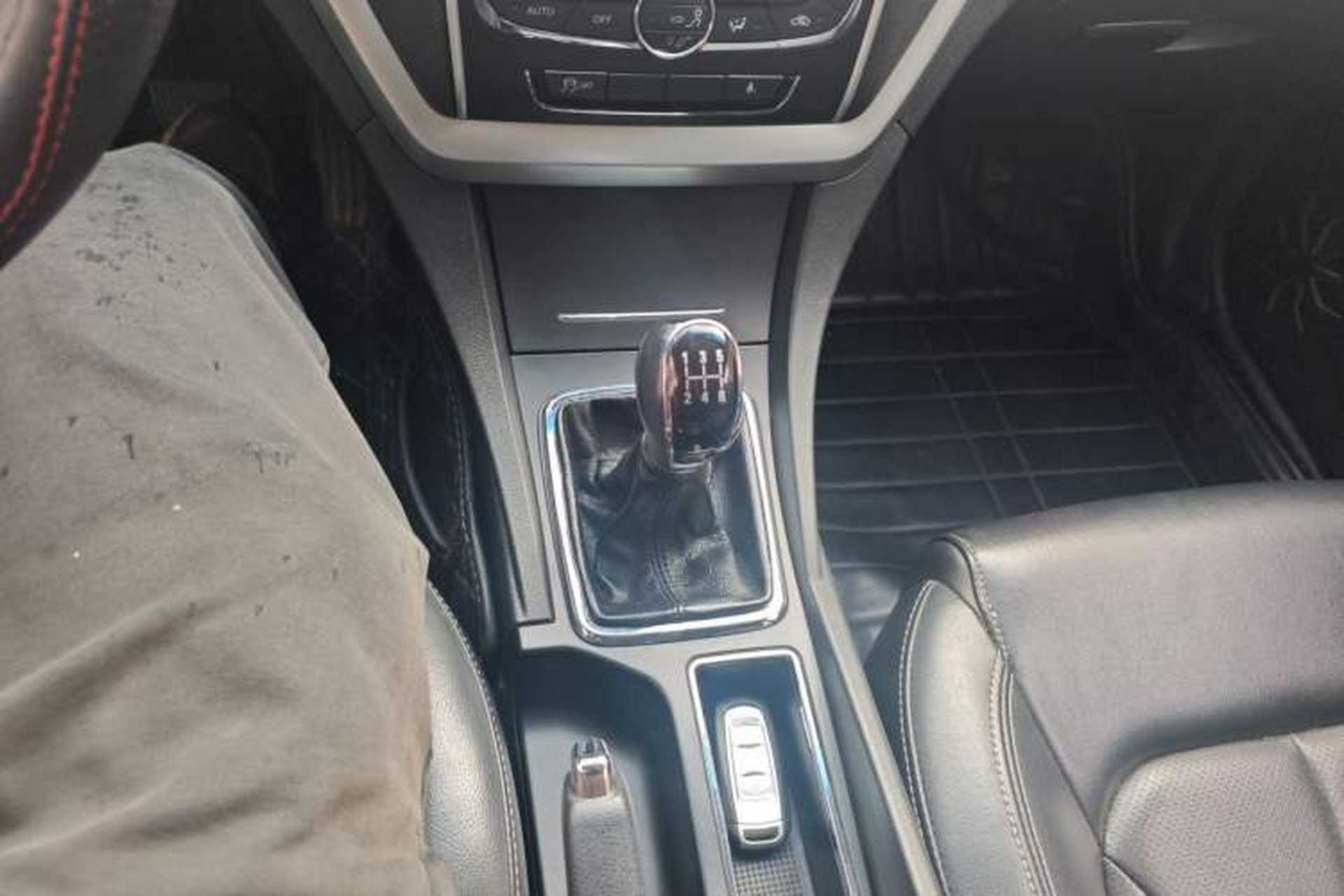 Used Geely Auto Emgrand 2016 Sedan 1.5L Manual Upward Edition Gear Lever