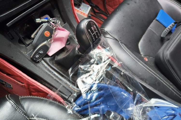 Used Geely Auto Emgrand 2016 Sedan 1.5L Manual Upward Edition Gear Lever