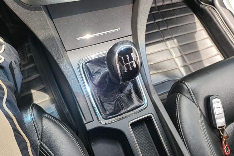 Used Geely Auto Emgrand 2016 Sedan 1.5L Manual Upward Edition Gear Lever