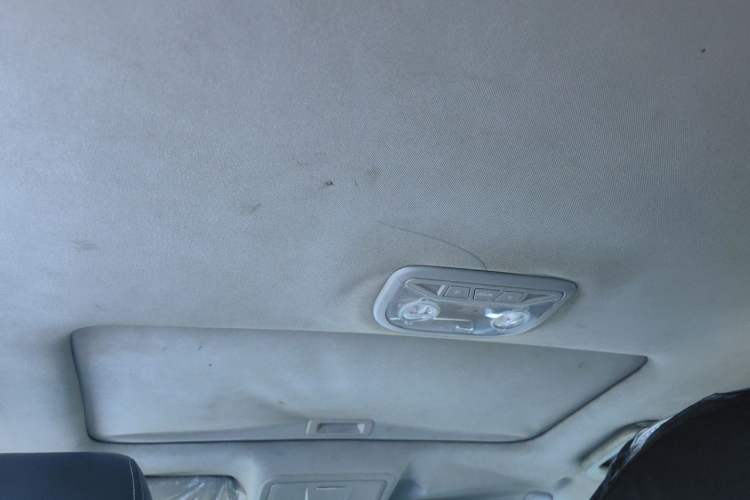 Used Geely Auto Emgrand 2016 Sedan 1.5L Manual Upward Edition Headliner