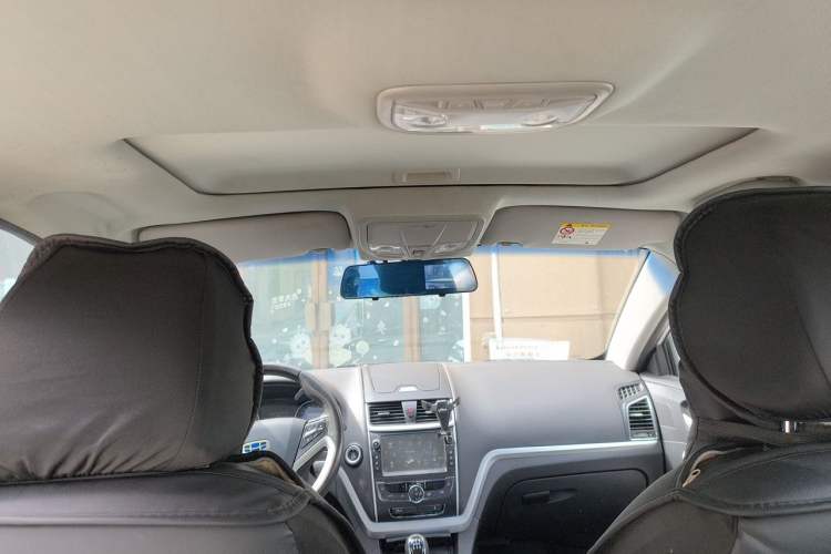 Used Geely Auto Emgrand 2016 Sedan 1.5L Manual Upward Edition Headliner