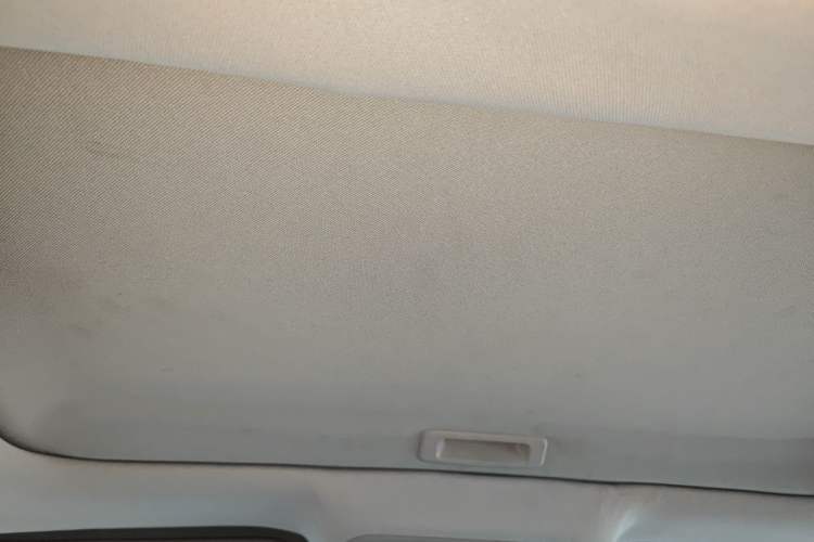 Used Geely Auto Emgrand 2016 Sedan 1.5L Manual Upward Edition Headliner