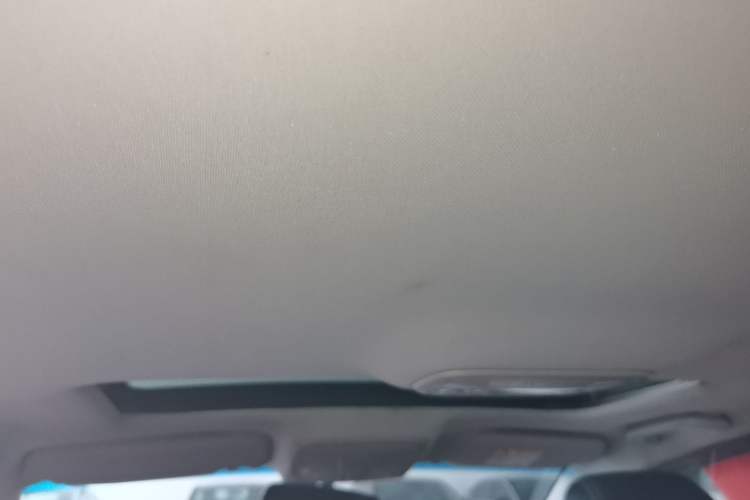 Used Geely Auto Emgrand 2016 Sedan 1.5L Manual Upward Edition Headliner