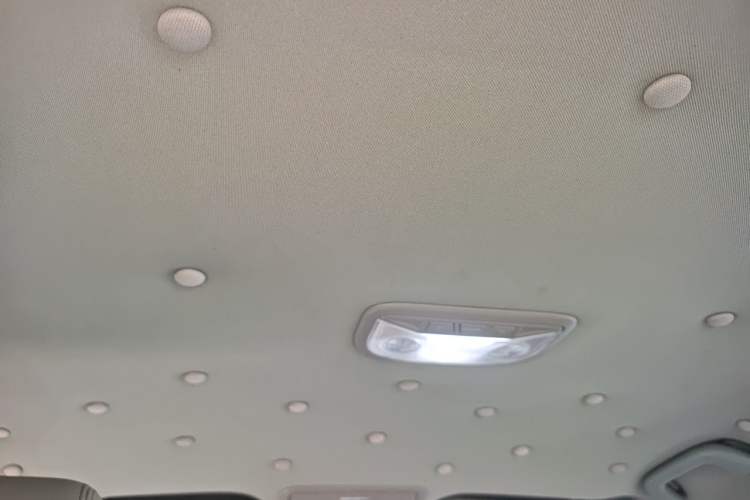 Used Geely Auto Emgrand 2016 Sedan 1.5L Manual Fashion Edition Headliner
