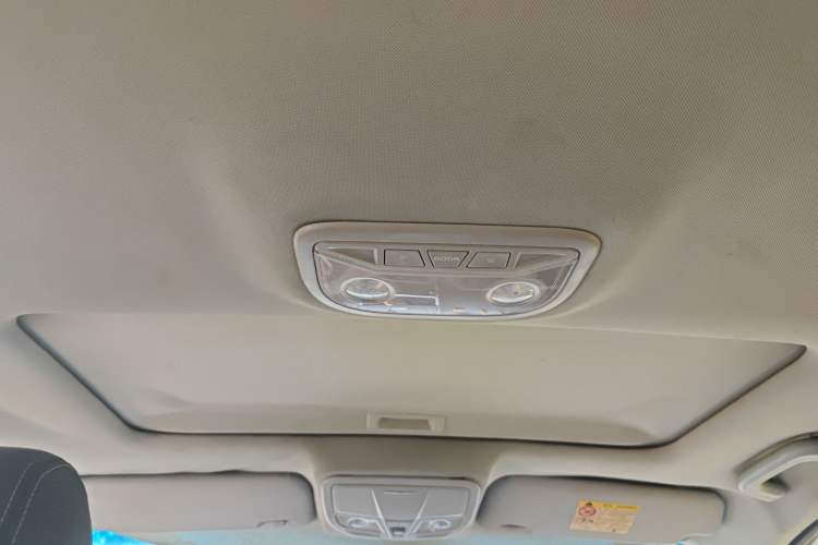 Used Geely Auto Emgrand 2016 Sedan 1.5L Manual Upward Edition Headliner