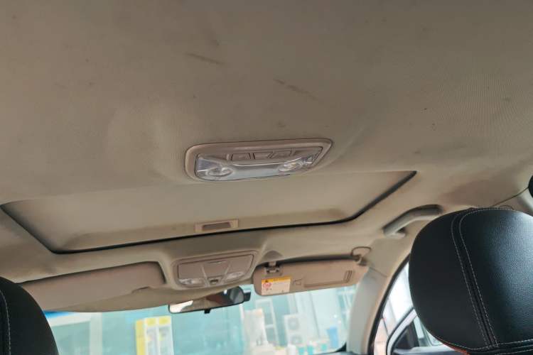 Used Geely Auto Emgrand 2016 Hatchback RS 1.5L CVT Upward Edition Headliner