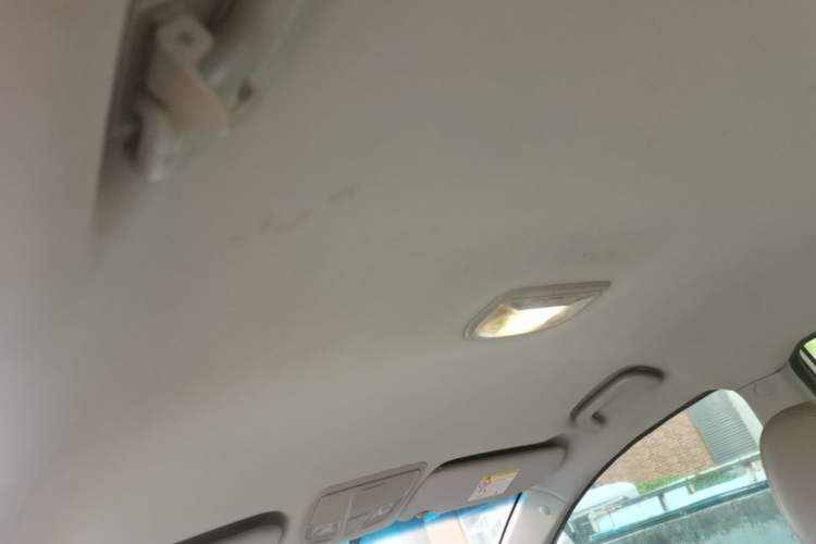 Used Geely Auto Emgrand 2016 Sedan 1.5L Manual Luxury Model Headliner