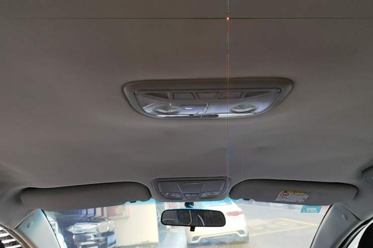 Used Geely Auto Emgrand 2016 Sedan 1.5L CVT Luxury Model Headliner