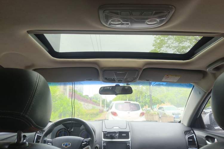 Used Geely Auto Emgrand 2016 Hatchback RS 1.5L CVT Upward Edition Headliner