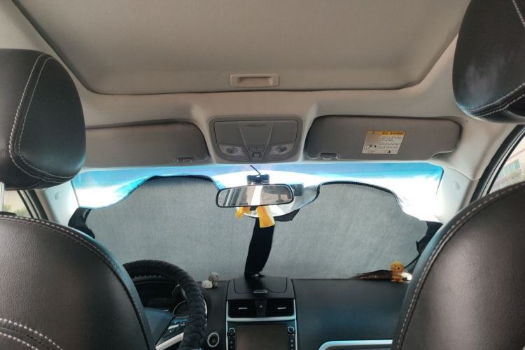 Used Geely Auto Emgrand 2016 Sedan 1.5L Manual Upward Edition Headliner