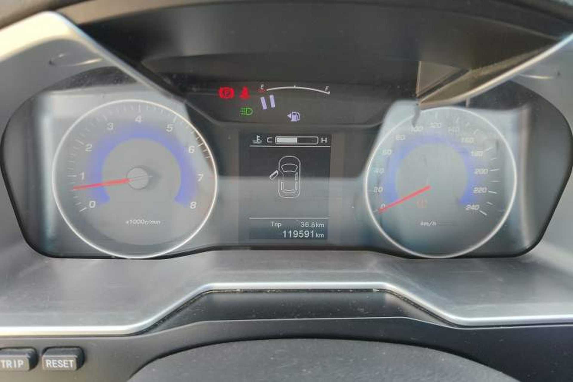 Used Geely Auto Emgrand 2016 Sedan 1.5L Manual Upward Edition Instrument Cluster