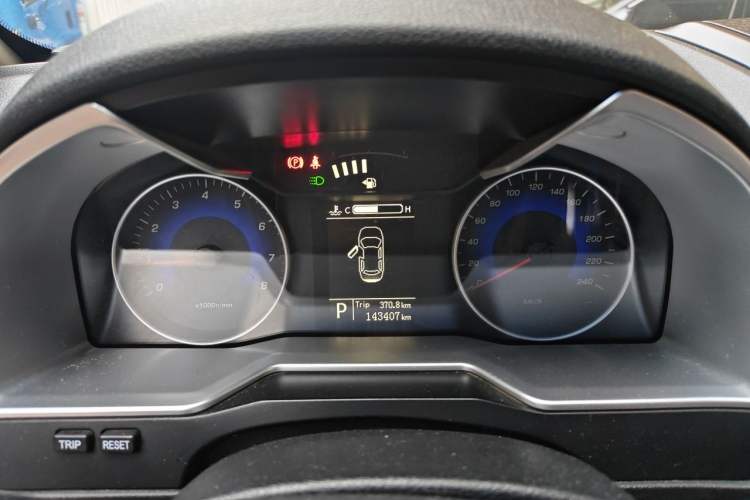 Used Geely Auto Emgrand 2016 Hatchback RS 1.5L CVT Upward Edition Instrument Cluster