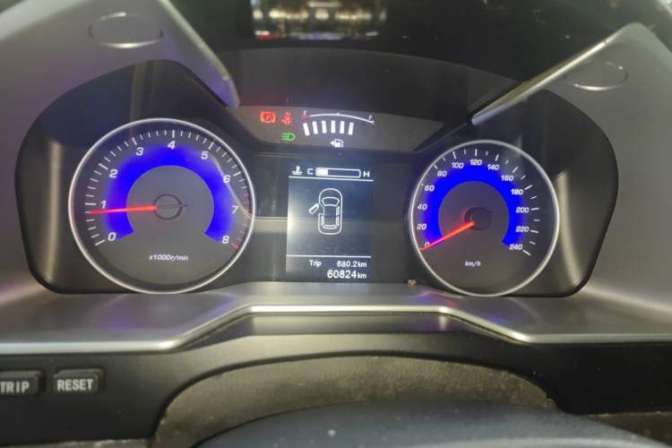 Used Geely Auto Emgrand 2016 Sedan 1.5L Manual Upward Edition Instrument Cluster