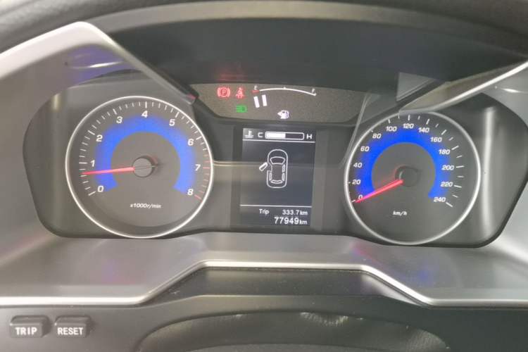 Used Geely Auto Emgrand 2016 Sedan 1.5L Manual Upward Edition Instrument Cluster