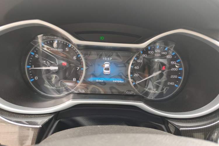 Used Geely Auto Emgrand 2016 Sedan 1.5L Manual Upward Edition Instrument Cluster