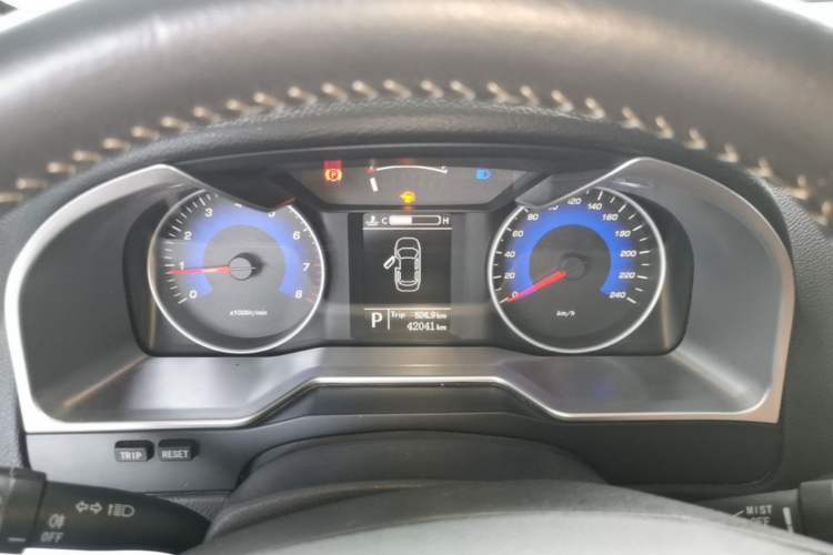 Used Geely Auto Emgrand 2016 Hatchback RS 1.5L CVT Upward Edition Instrument Cluster