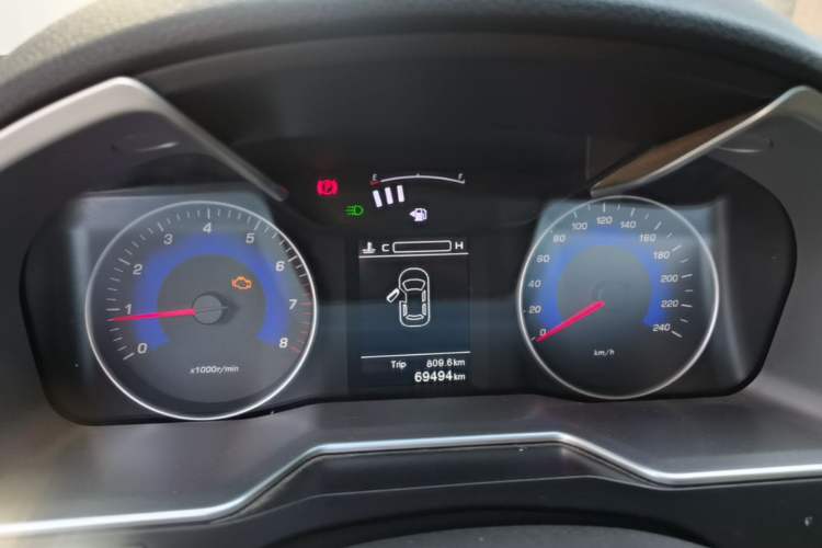Used Geely Auto Emgrand 2016 Sedan 1.5L Manual Luxury Model Instrument Cluster