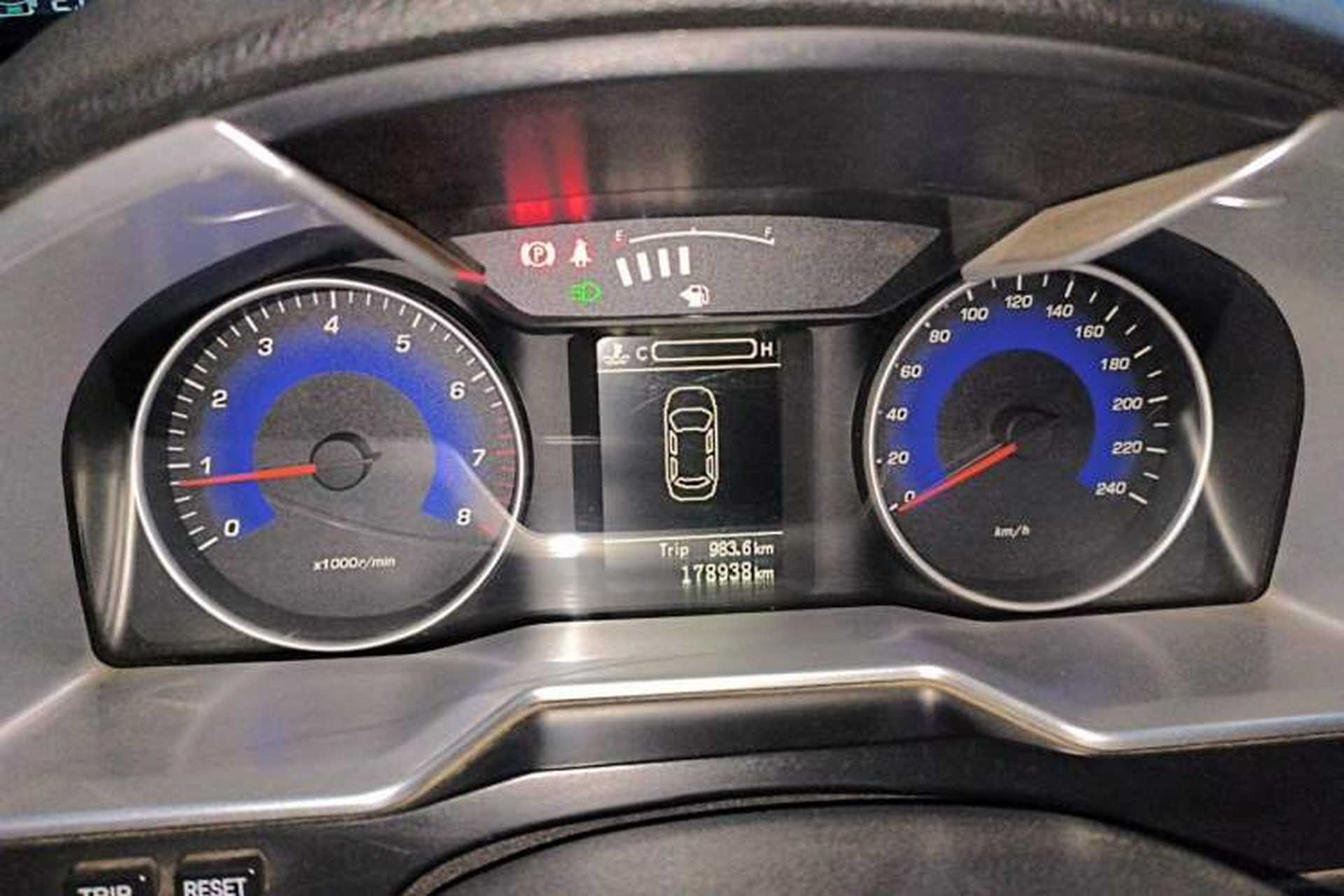 Used Geely Auto Emgrand 2016 Hatchback RS 1.5L Manual - Upward Edition Instrument Cluster