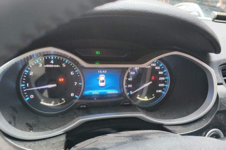 Used Geely Auto Emgrand 2016 Sedan 1.5L Manual Upward Edition Instrument Cluster