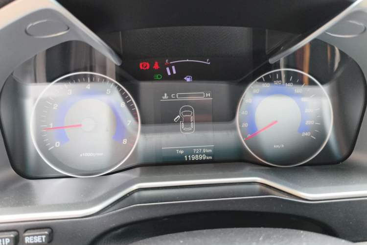 Used Geely Auto Emgrand 2016 Sedan 1.5L Manual Upward Edition Instrument Cluster