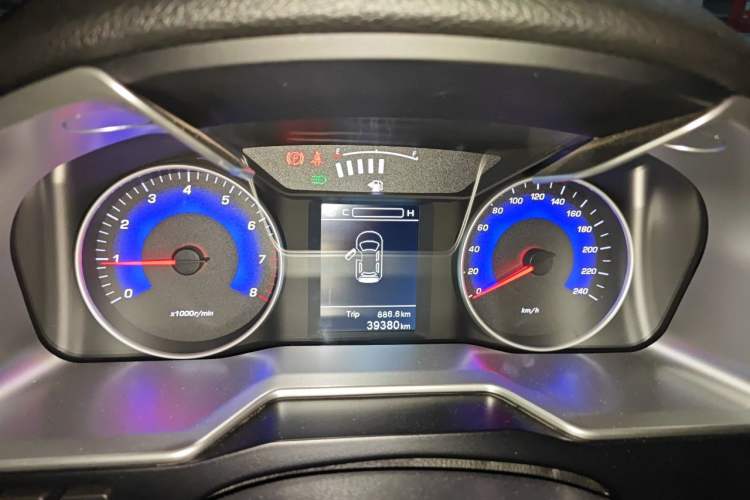 Used Geely Auto Emgrand 2016 Sedan 1.3T Manual Upward Edition Instrument Cluster