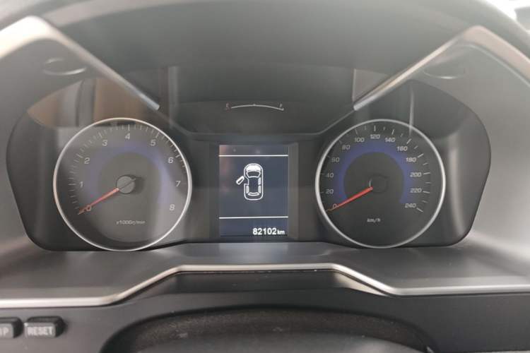 Used Geely Auto Emgrand 2016 Sedan 1.5L Manual Upward Edition Instrument Cluster