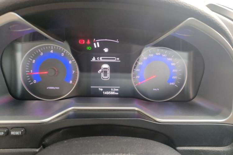 Used Geely Auto Emgrand 2016 Sedan 1.5L Manual Upward Edition Instrument Cluster