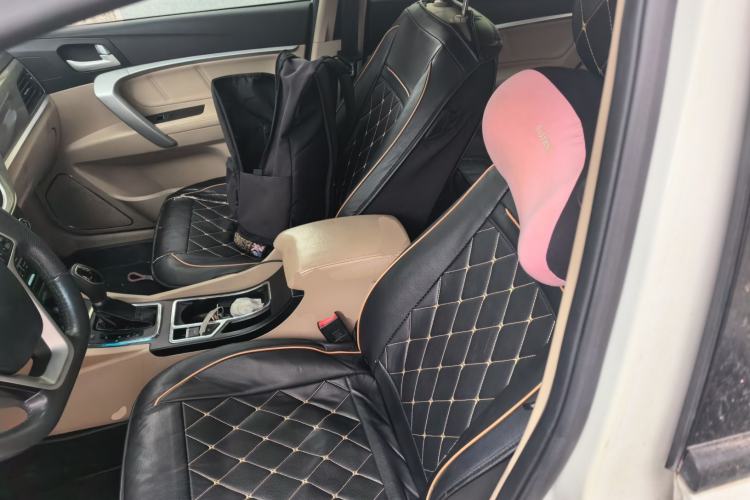 Used Geely Auto Emgrand 2016 Sedan 1.5L CVT Luxury Model Left Front Seat