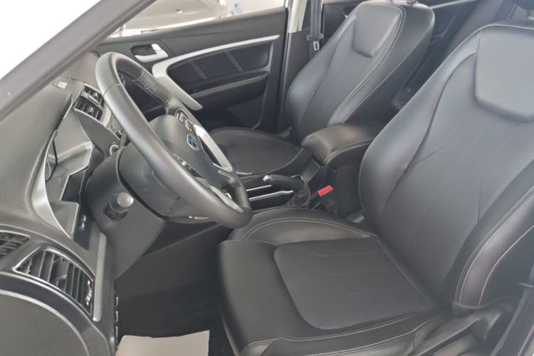 Used Geely Auto Emgrand 2016 Sedan 1.5L CVT Upward Version Left Front Seat