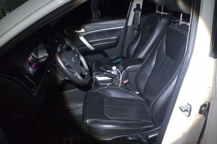Used Geely Auto Emgrand 2016 Sedan 1.5L CVT Upward Version Left Front Seat