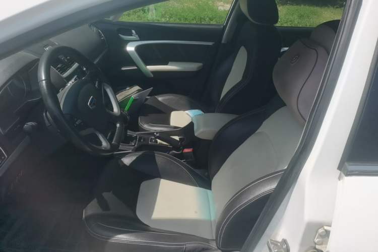 Used Geely Auto Emgrand 2016 Hatchback RS 1.5L Manual - Upward Edition Left Front Seat