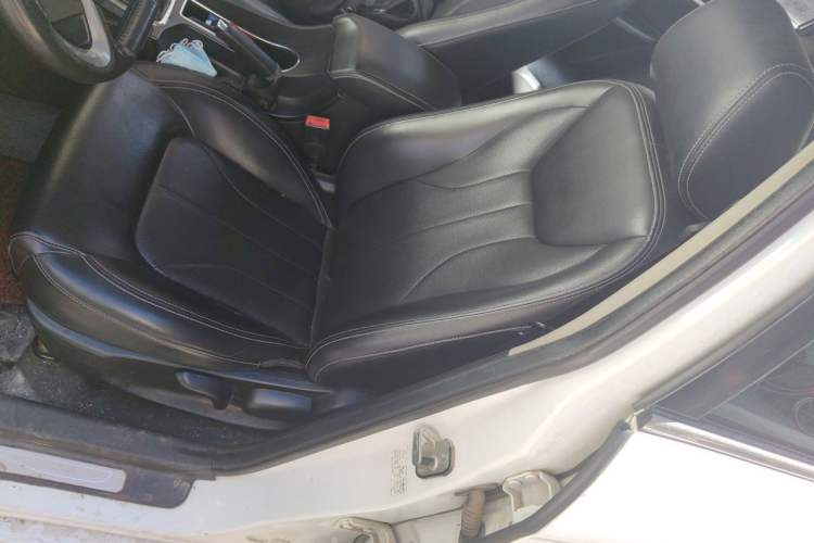 Used Geely Auto Emgrand 2016 Sedan 1.5L Manual Upward Edition Left Front Seat