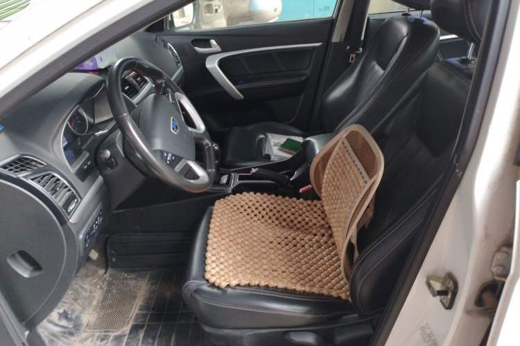 Used Geely Auto Emgrand 2016 Sedan 1.5L Manual Upward Edition Left Front Seat
