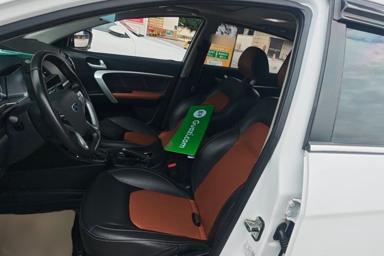 Used Geely Auto Emgrand 2016 Hatchback RS 1.3T CVT Top-Tier Version Left Front Seat