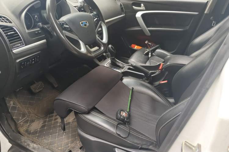 Used Geely Auto Emgrand 2016 Sedan 1.5L CVT Upward Version Left Front Seat