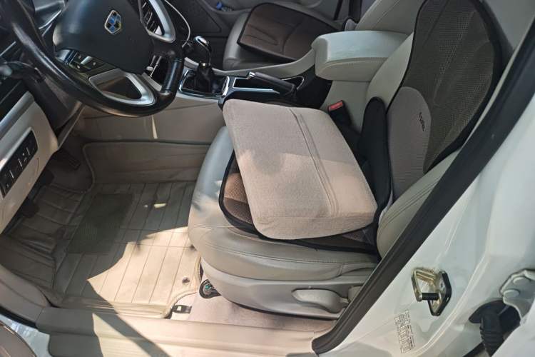 Used Geely Auto Emgrand 2016 Sedan 1.5L Manual Fashion Edition Left Front Seat