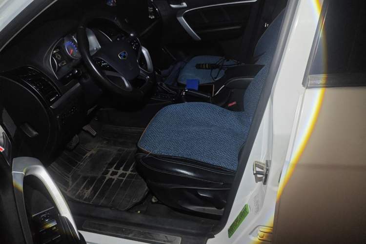 Used Geely Auto Emgrand 2016 Sedan 1.5L CVT Upward Version Left Front Seat