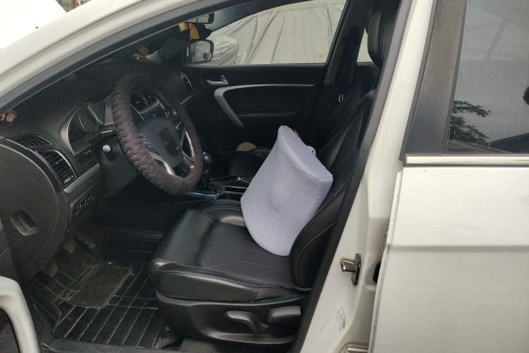 Used Geely Auto Emgrand 2016 Sedan 1.5L Manual Upward Edition Left Front Seat