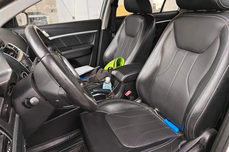 Used Geely Auto Emgrand 2016 Sedan 1.5L Manual Upward Edition Left Front Seat